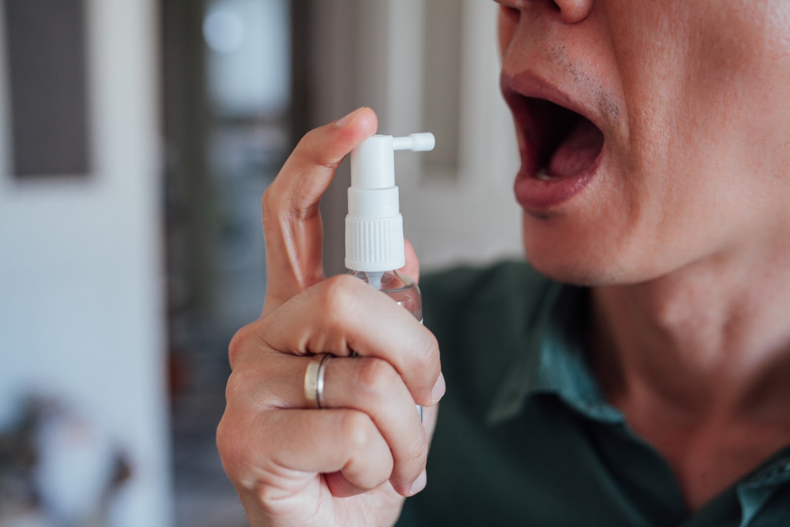 Are throat sprays effective?
